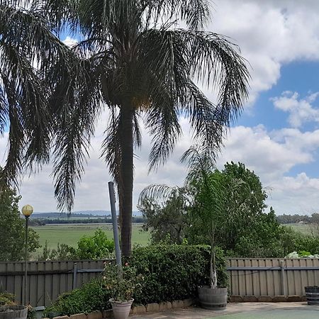 Muswellbrook Northside Bed & Breakfast Kültér fotó